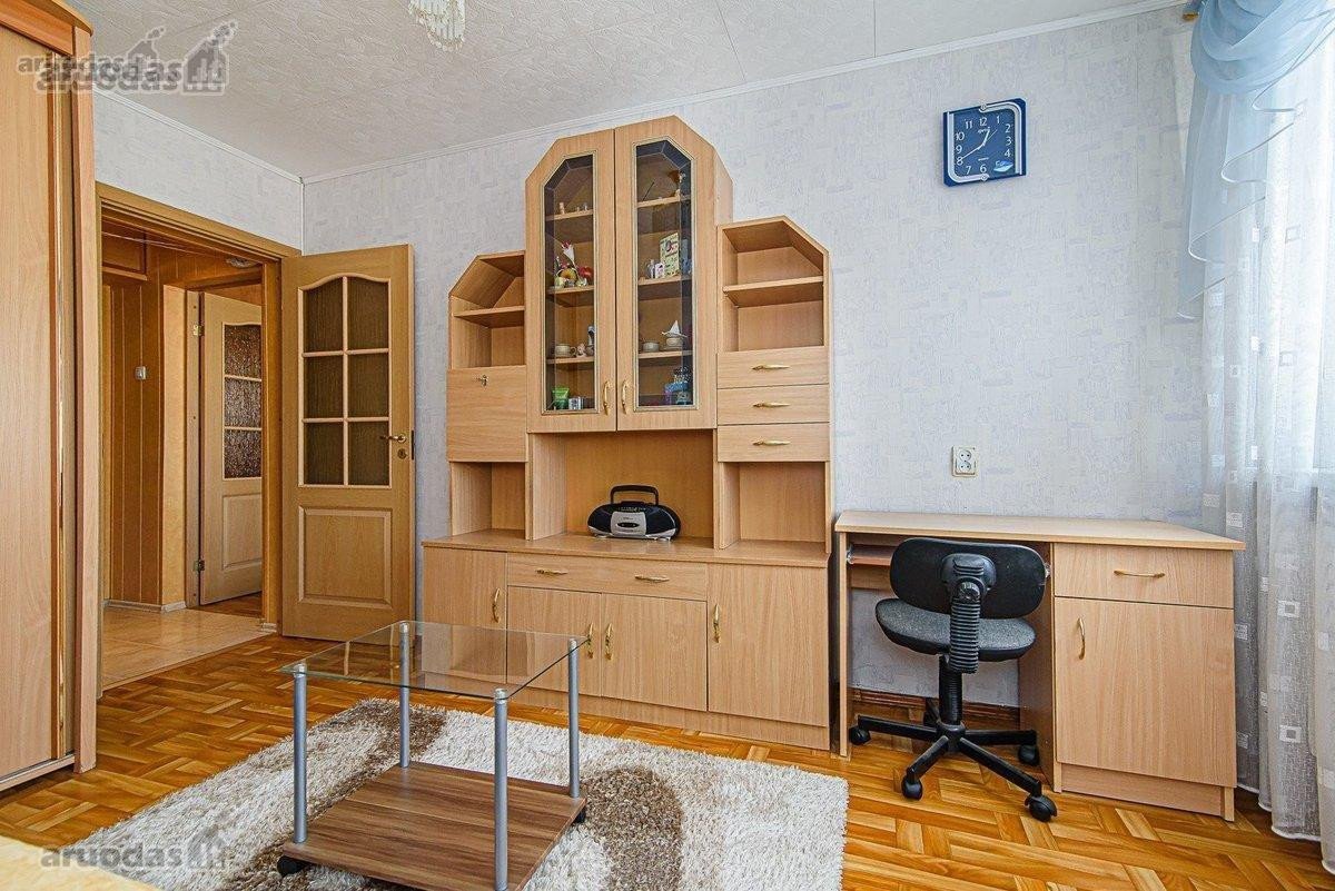 Nuomojamas tvarkingas kambarys Žemaitės - nuotraukos Nr. 5