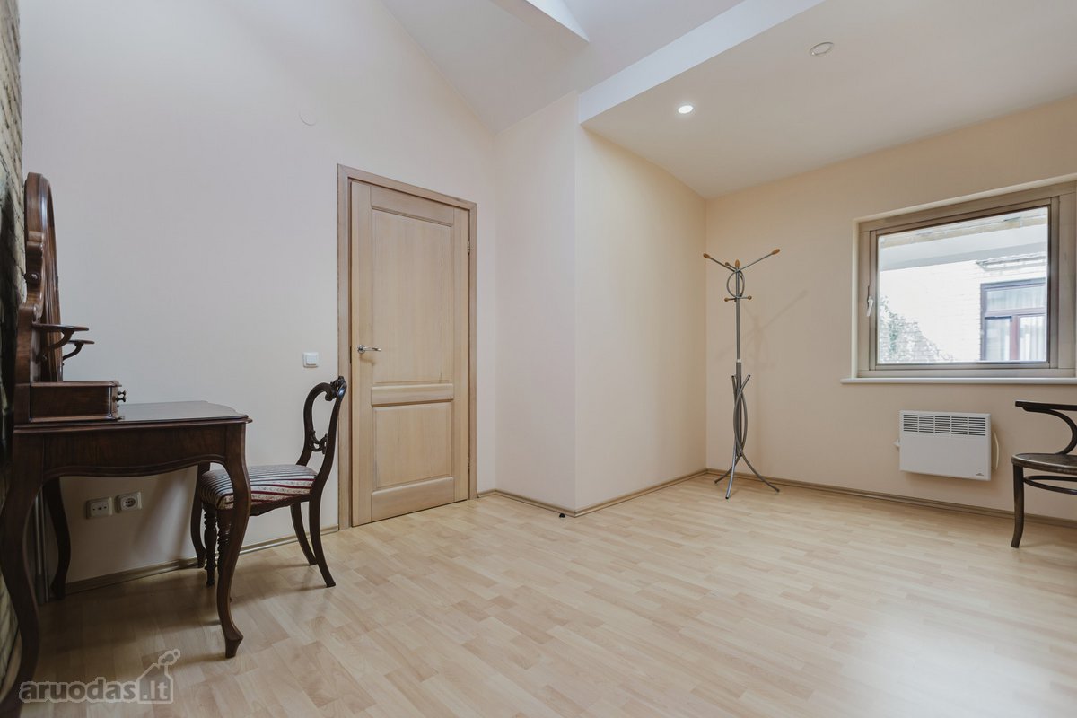Pačiame miesto centre, Lukiškių aikštės - nuotraukos Nr. 9