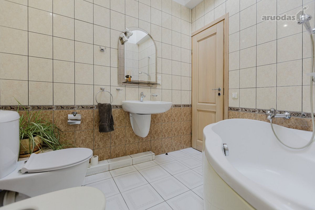 Pačiame miesto centre, Lukiškių aikštės - nuotraukos Nr. 16