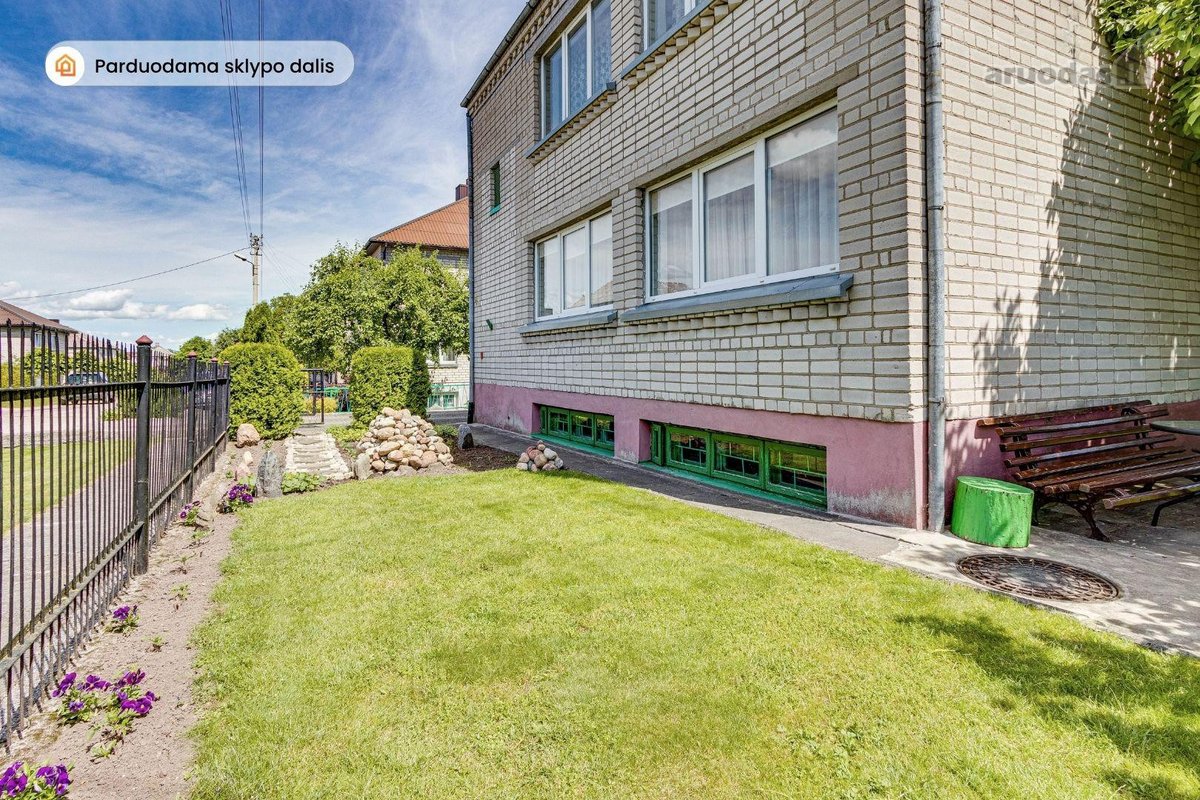 Parduodama mūrinio namo dalis (II aukštas) su - nuotraukos Nr. 17