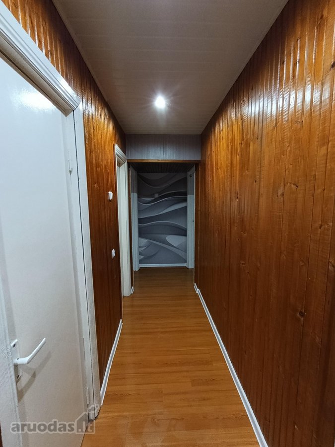 Nuo Spalio 1 d. atsilaisvina butas Riešėje. - nuotraukos Nr. 12