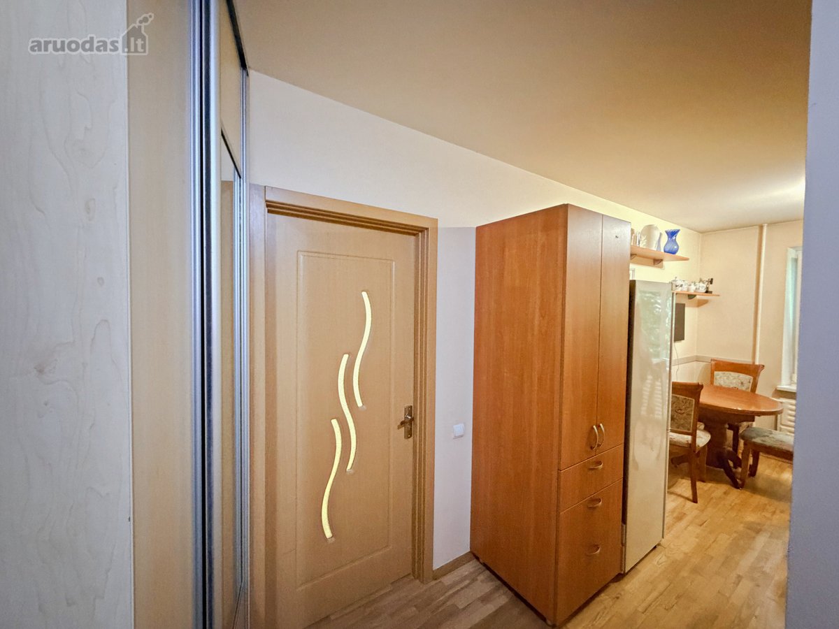 Parduodamas suremontuotas dviejų kambarių - nuotraukos Nr. 10
