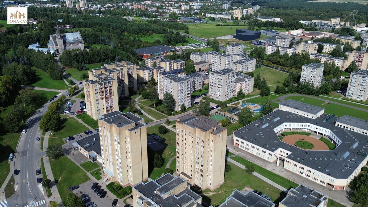 Parduodamas Jaukus 2 Kambarių Butas - nuotraukos Nr. 2