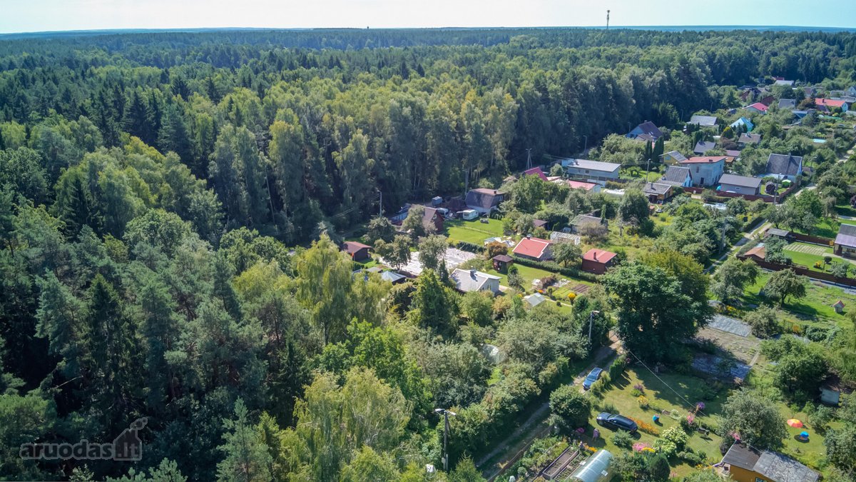 Namai Sode, Kuris Augo Dar Tada, Kai Apie - nuotraukos Nr. 50