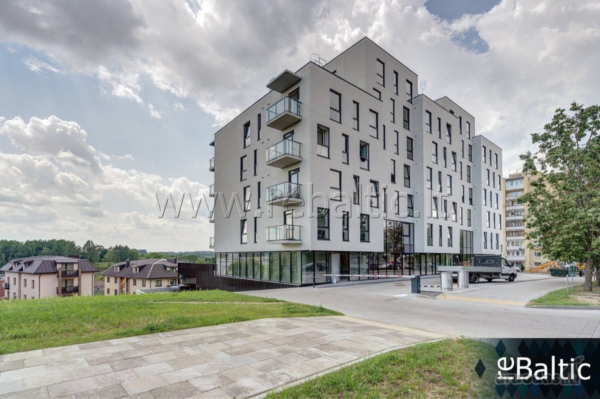 Stilingas butas su net 50 m&sup2; terasa ir - nuotraukos Nr. 24