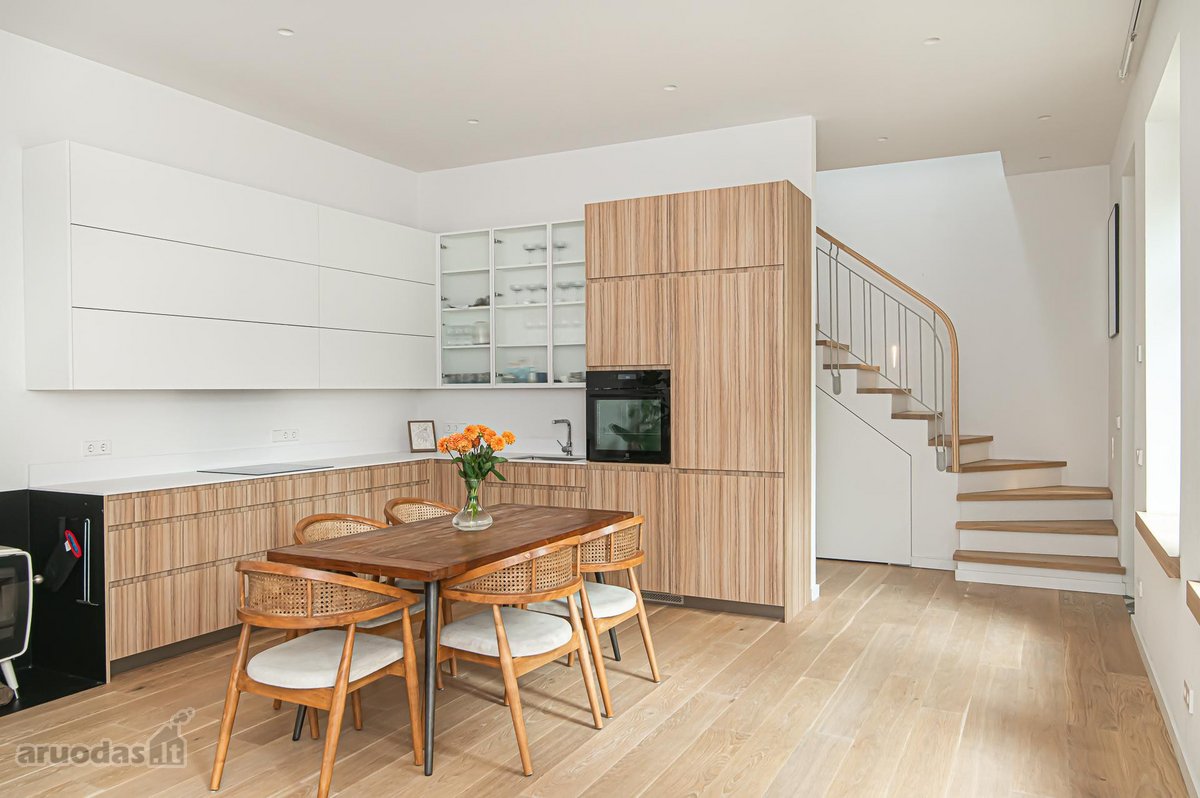 Tai naujai įrengti aukštų lubų apartamentai, - nuotraukos Nr. 3