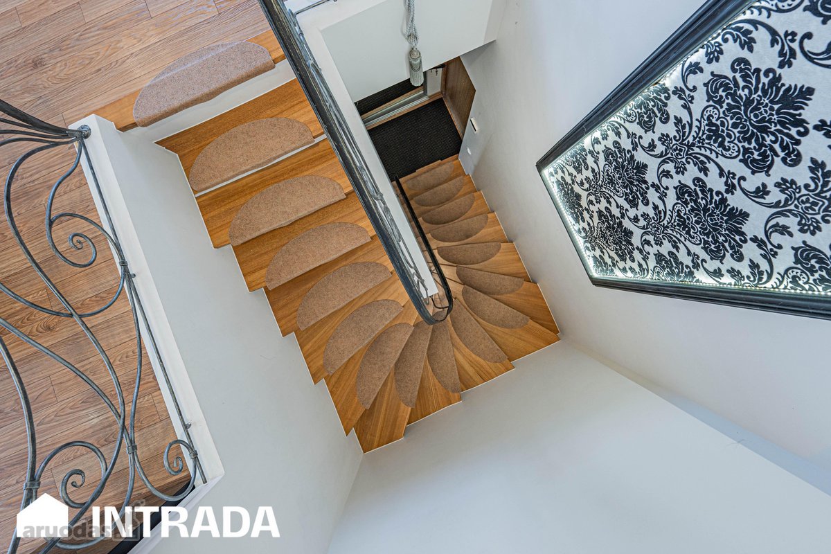 Namai, Kuriuose Horizontas Tampa Interjero Dalimi - nuotraukos Nr. 12