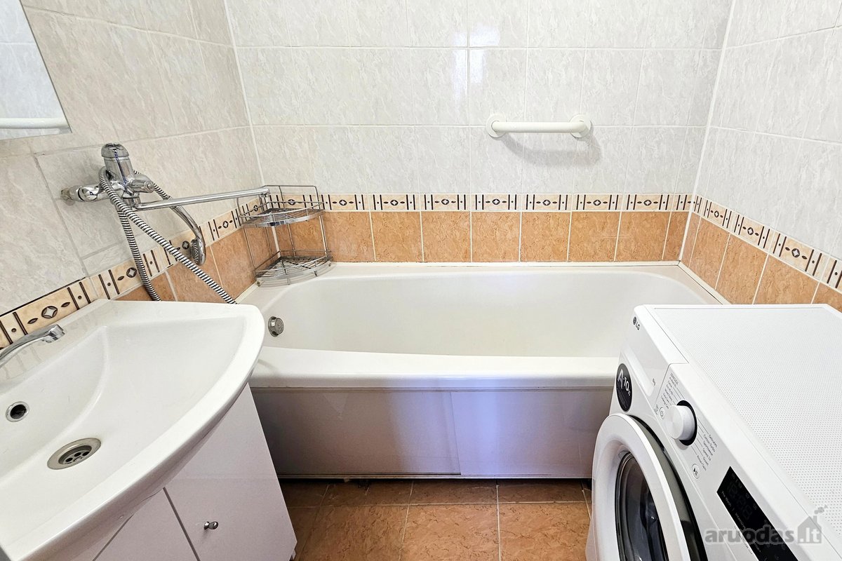 Nuomojamas naujai ir kokybiškai suremontuotas - nuotraukos Nr. 17