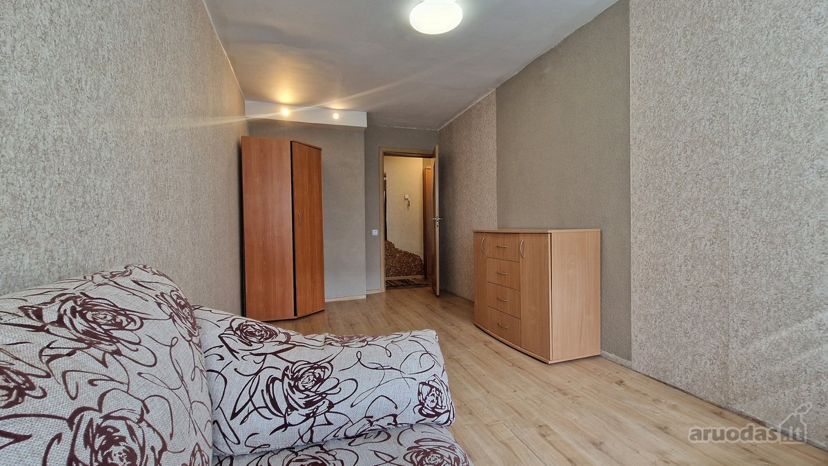 Parduodamas trijų kambarių butas Zuoknių - nuotraukos Nr. 14