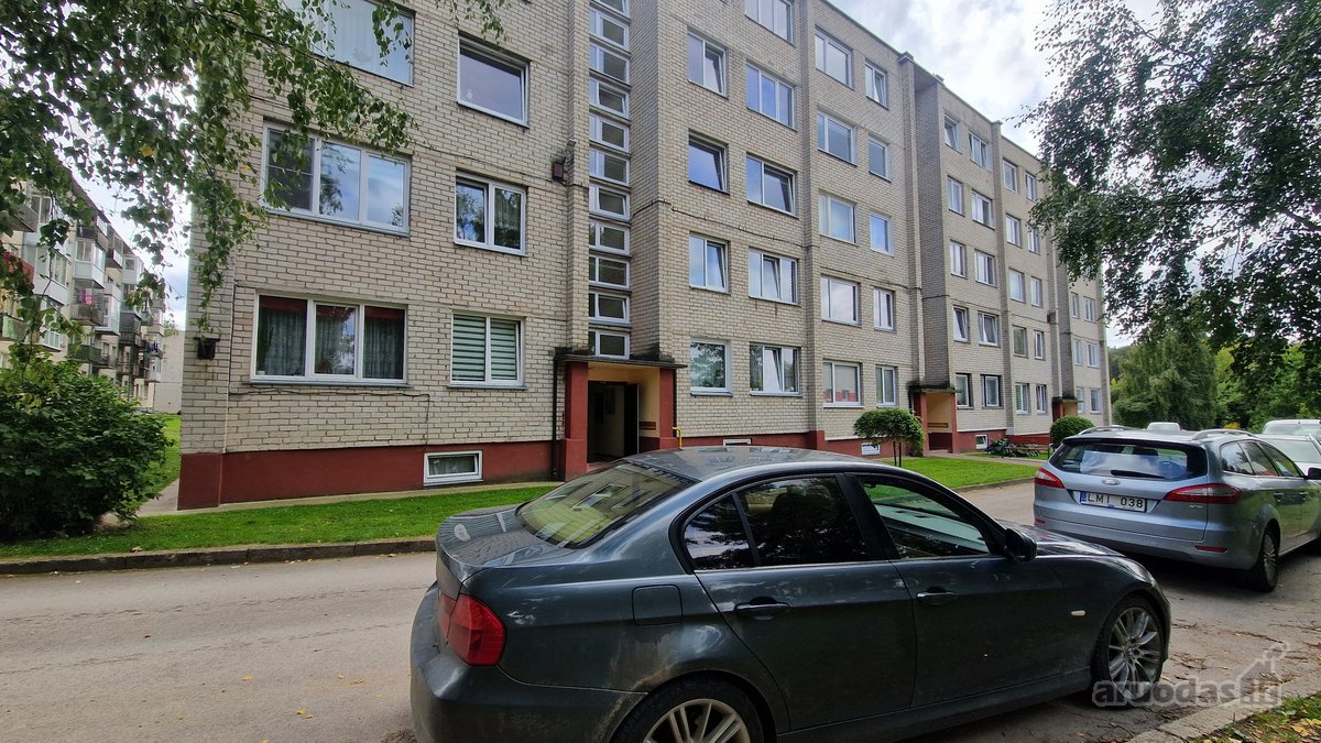 Parduodamas trijų kambarių butas Zuoknių - nuotraukos Nr. 21