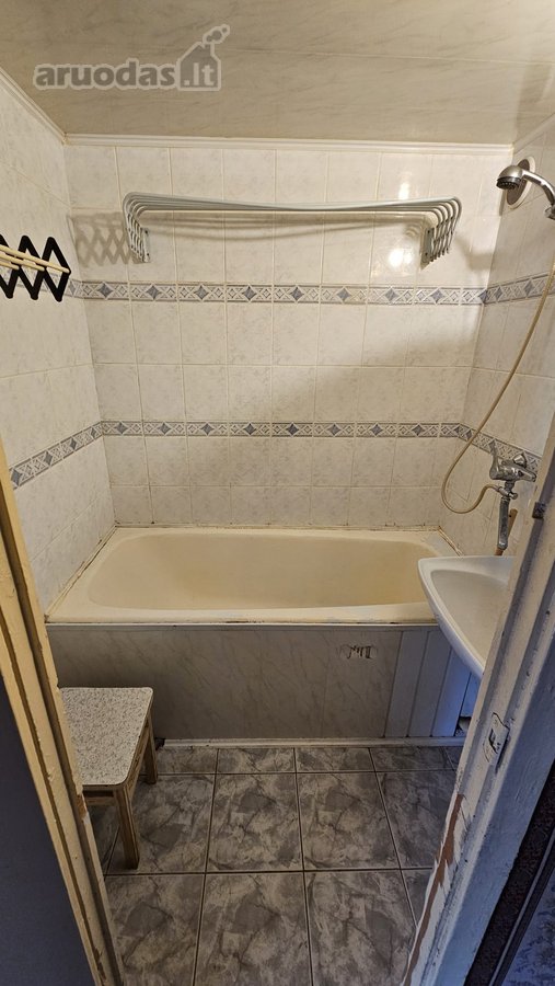 Parduodamas Erdvus 2 Kambarių Butas Arti - nuotraukos Nr. 13