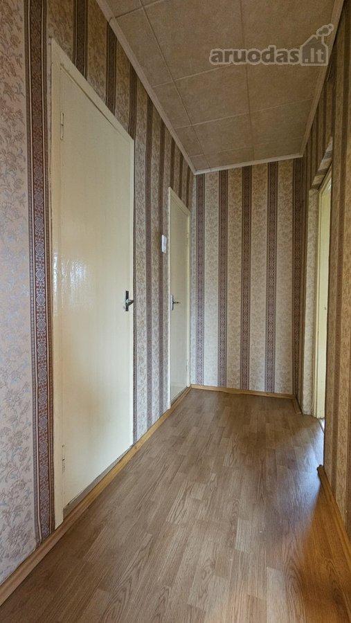 Parduodamas Erdvus 2 Kambarių Butas Arti - nuotraukos Nr. 18