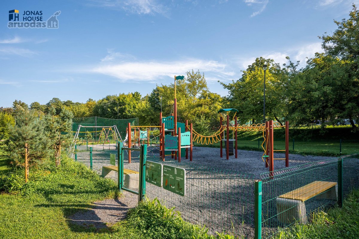 Žaliausiame Vilniaus Mikrorajone, Antakalnyje - nuotraukos Nr. 32