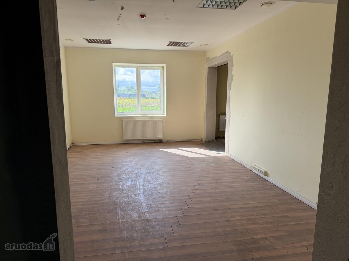 Parduodu administracinį pastatą Kazimieravos - nuotraukos Nr. 4