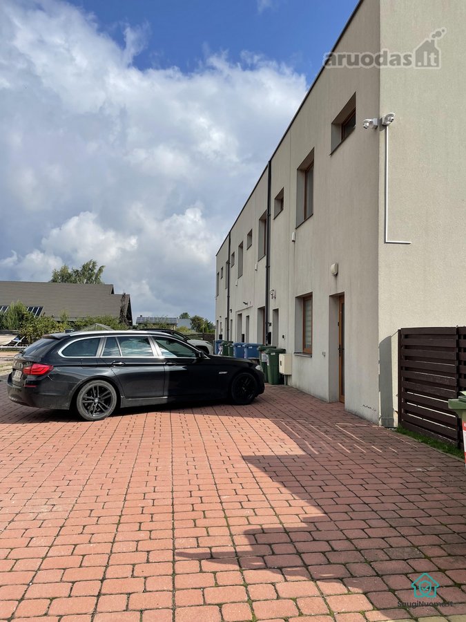 Išnuomojamas erdvus bei šviesus 3 kambarių, - nuotraukos Nr. 33