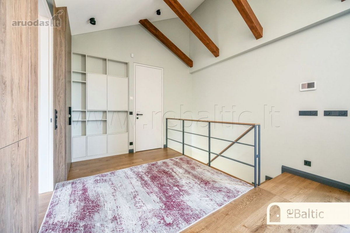 Išnuomojamas puikiai įrengtas 3 kambarių - nuotraukos Nr. 16