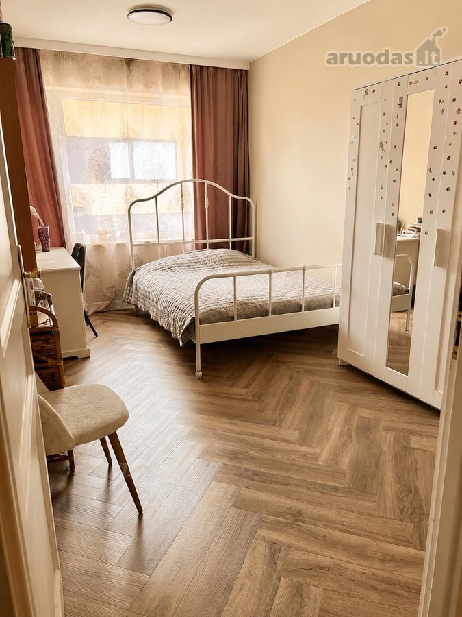 Parduodamas erdvus dviejų aukštų 138,69 m² - nuotraukos Nr. 6
