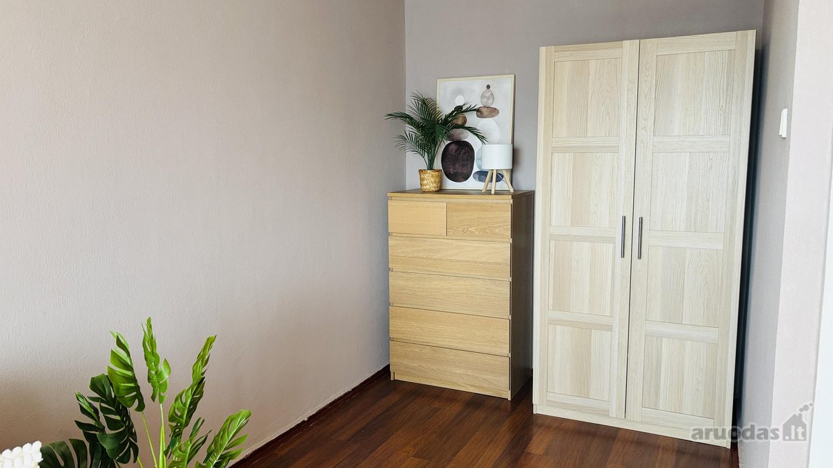 Nuomojame jaukų ir šviesų butą Naujamiestyje - nuotraukos Nr. 9