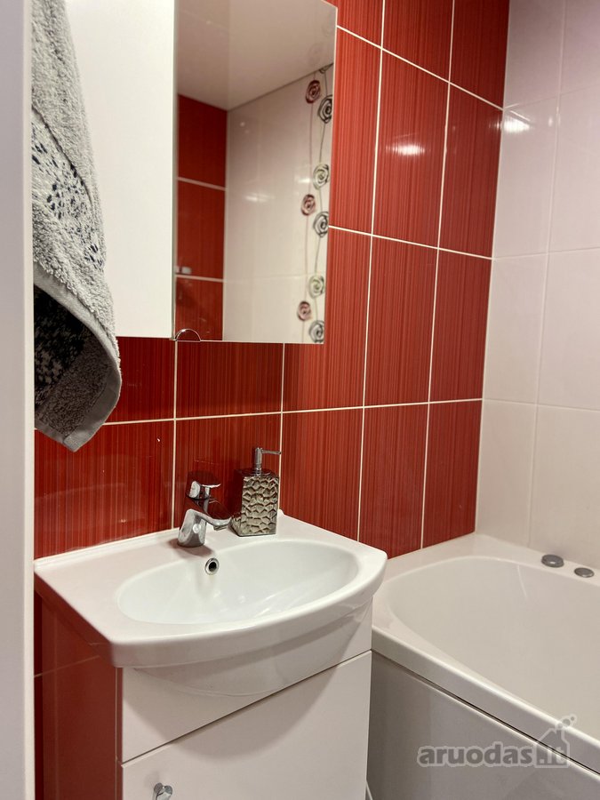 Išnuomuojamas jaukus, geros būklės 3 kamb. - nuotraukos Nr. 12