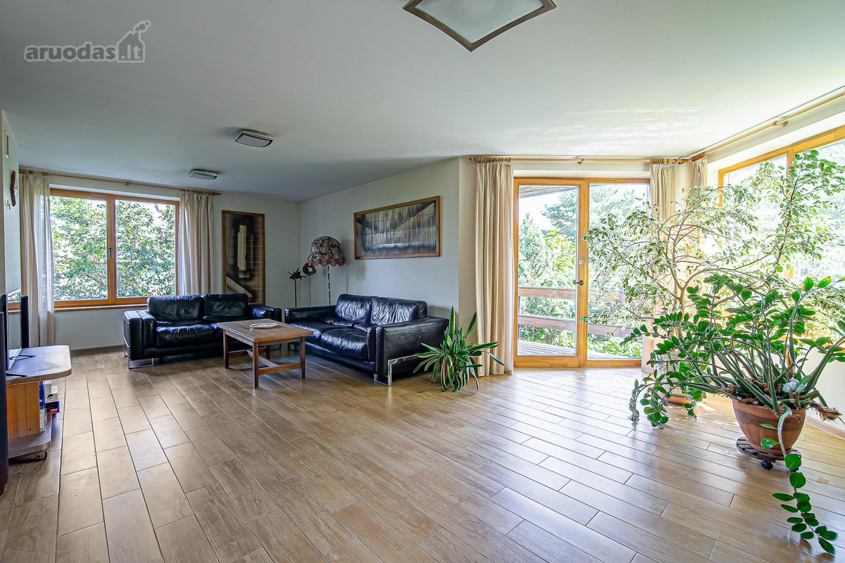 Parduodamas 6 Kambarių, 2 Aukštų, 255 M2 - nuotraukos Nr. 7