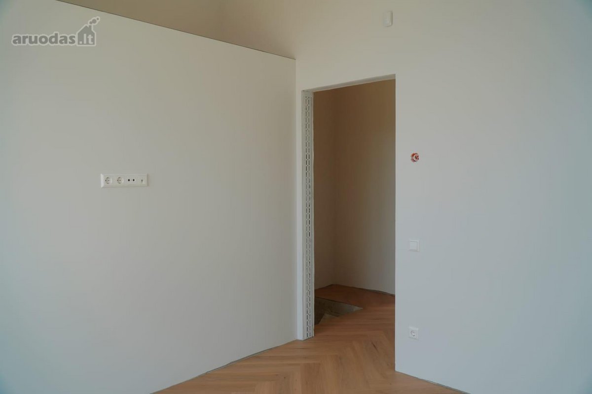 Išskirtinis pilnai įrengtas kotedžas su - nuotraukos Nr. 20
