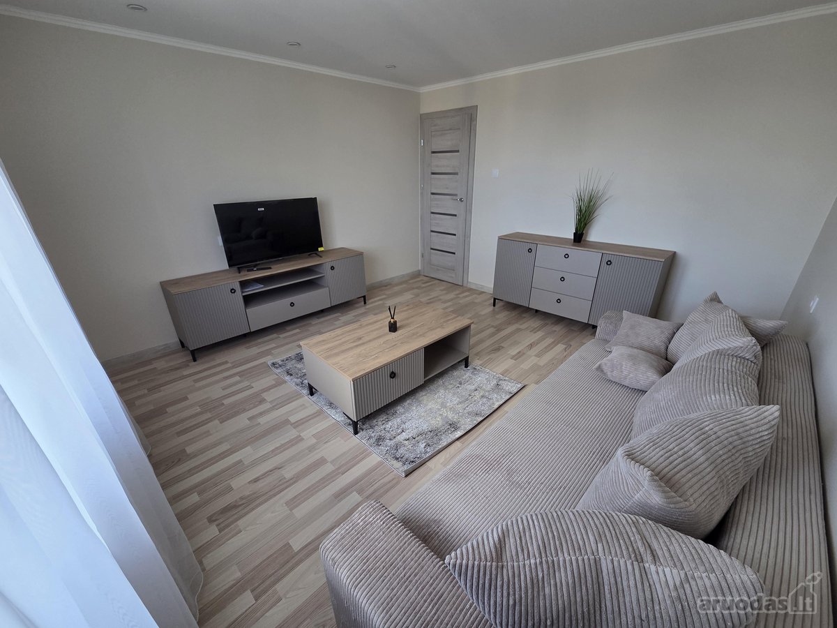 Išnuomojamas jaukus, naujai suremontuotas 1 - nuotraukos Nr. 2