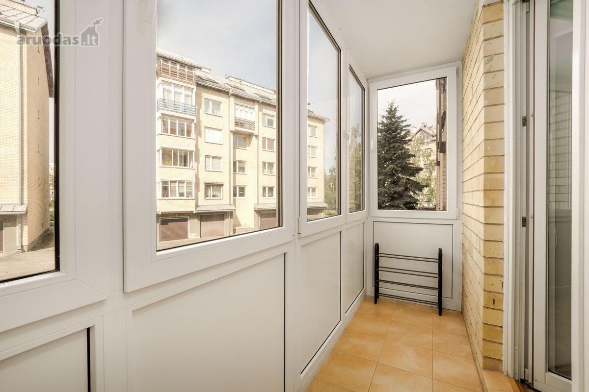 Erdvus 3 Kambarių Butas Su Nuosavu Garažu - nuotraukos Nr. 17