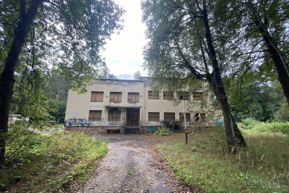 Parduodami devyni pastatai ir treji - nuotraukos Nr. 3