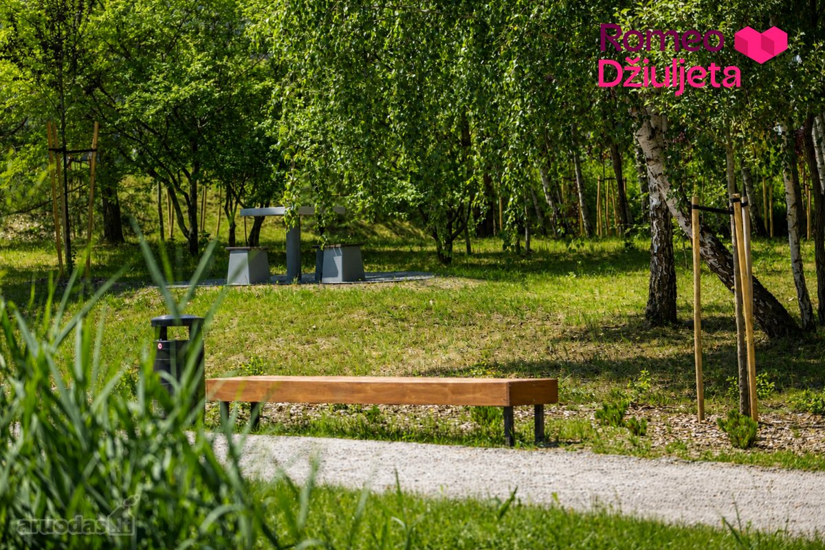 Viršuliškėse, šalia jaukaus miesto skvero, - nuotraukos Nr. 13
