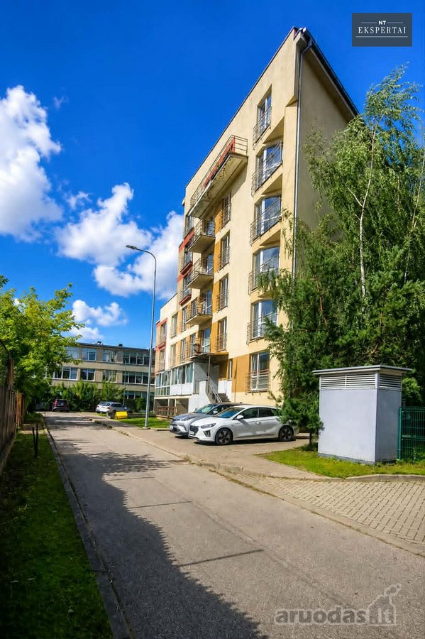 Parduodamas Erdvus 3 Kambarių Butas Su - nuotraukos Nr. 2