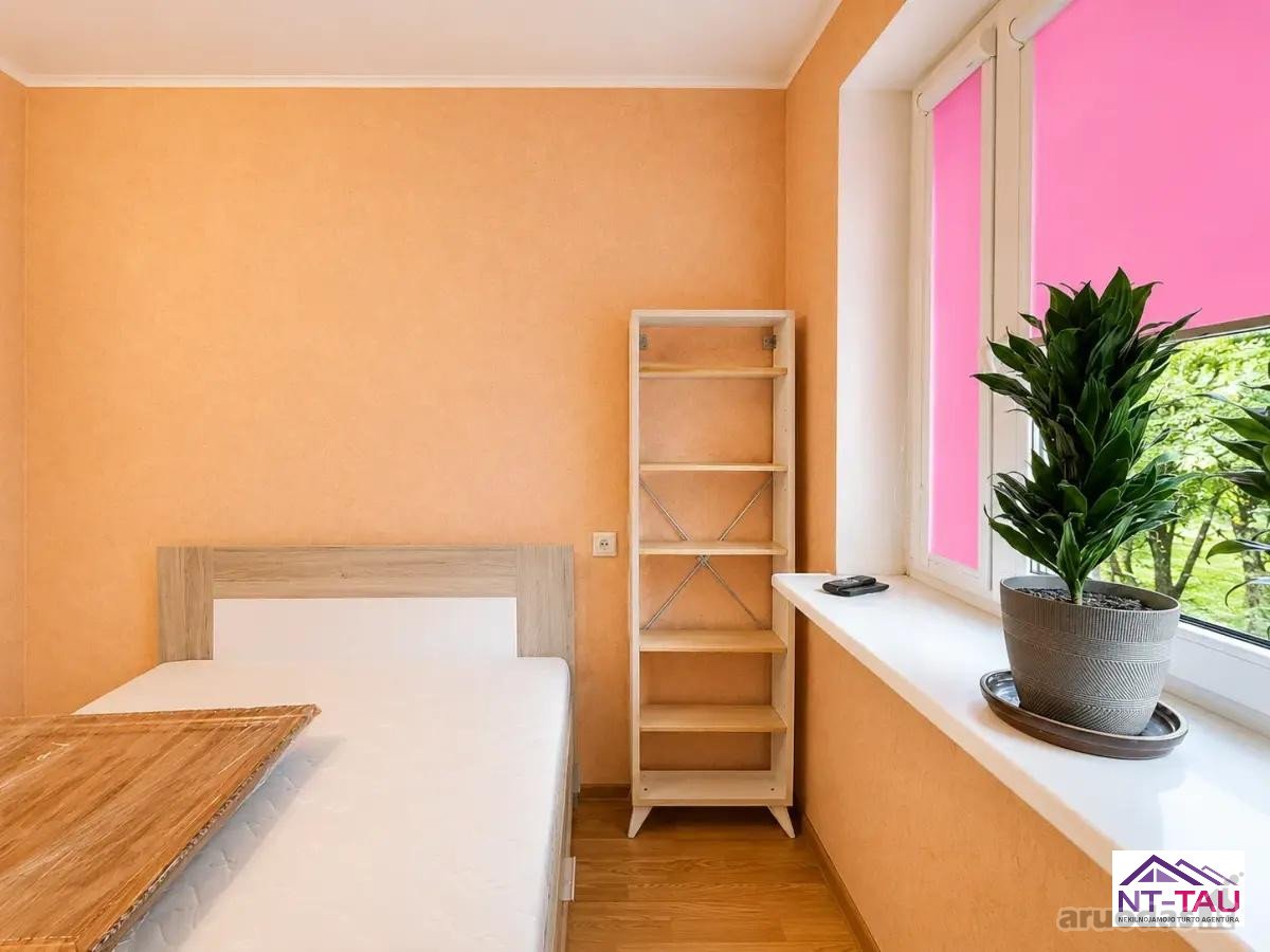 Išnuomojamas Erdvus 3 Kambarių Butas - nuotraukos Nr. 2