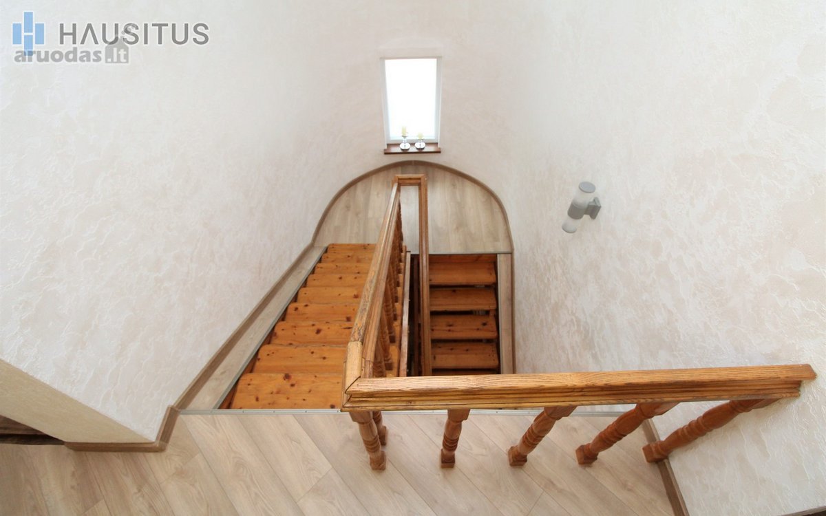 Parduodamas Mūrinis Renovuotas Namas Ramioje - nuotraukos Nr. 17