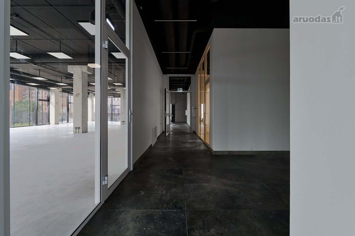 Išnuomojamos Modernios Patalpos Miesto Centre - nuotraukos Nr. 25