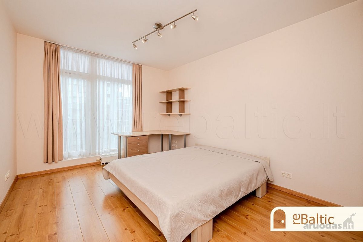 Išnuomojamas jaukiai įrengtas labai šviesus 2 - nuotraukos Nr. 13
