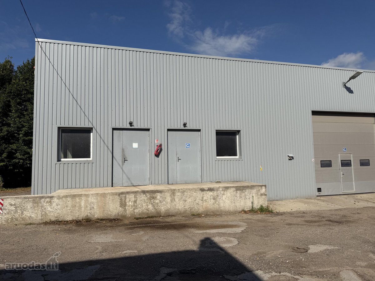 Nuomojamos 300 m2 ofiso patalpos ir 1500 m2 - nuotraukos Nr. 3