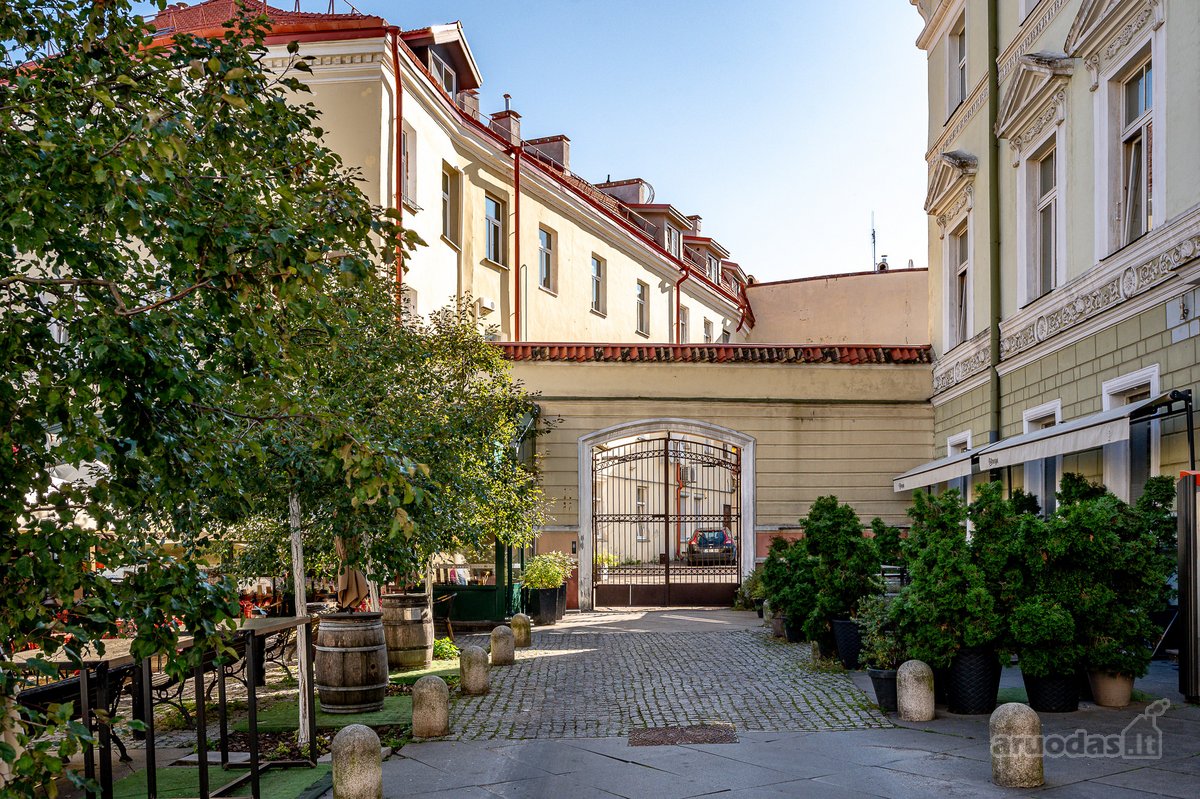 Parduodamas erdvus ir šviesus butas su - nuotraukos Nr. 7