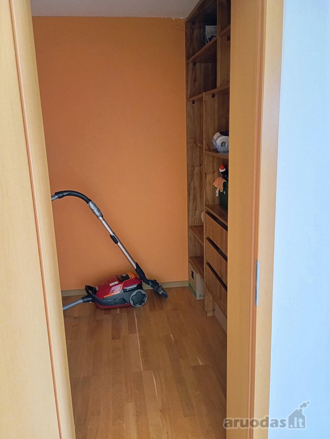 Išnuomojamas 82m2 dviejų, labai didelių - nuotraukos Nr. 12
