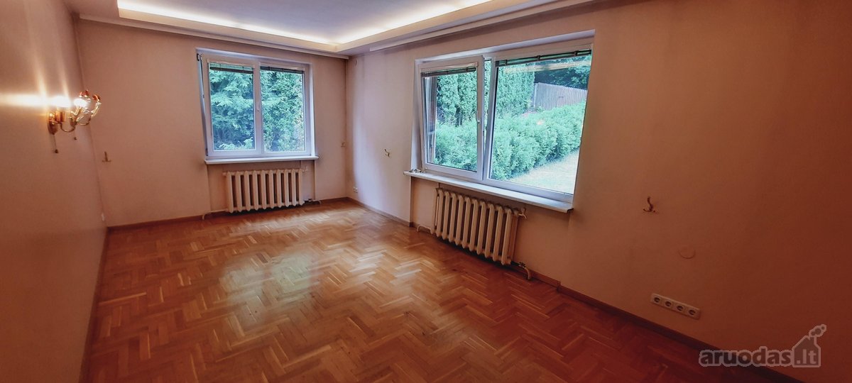 Erdvus Namas Vilniuje Su Privačiu Išėjimu Į - nuotraukos Nr. 22