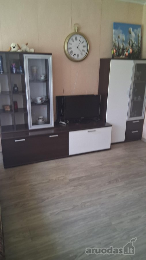 Plastikiniai langai,naujai betonuotos grindys - nuotraukos Nr. 6