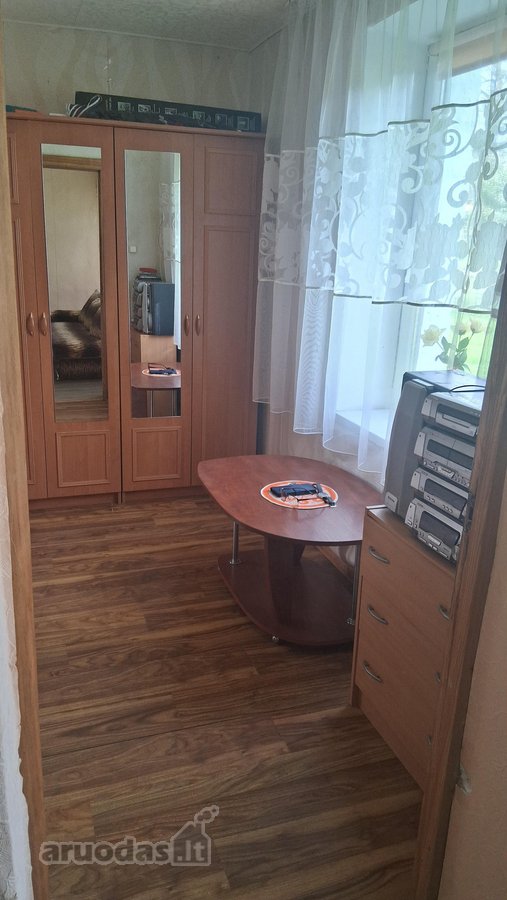 Plastikiniai langai,naujai betonuotos grindys - nuotraukos Nr. 9