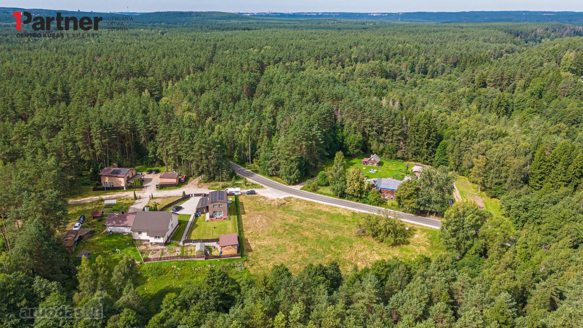 Vaizdingoje vietoje, miškų apsuptyje, - nuotraukos Nr. 7