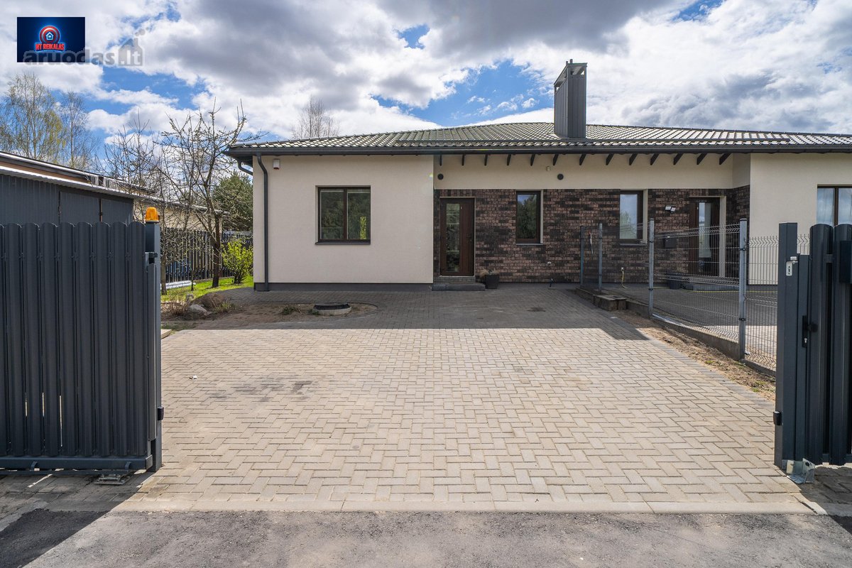 Parduodamas modernus 4 kambarių dvibutis - nuotraukos Nr. 57