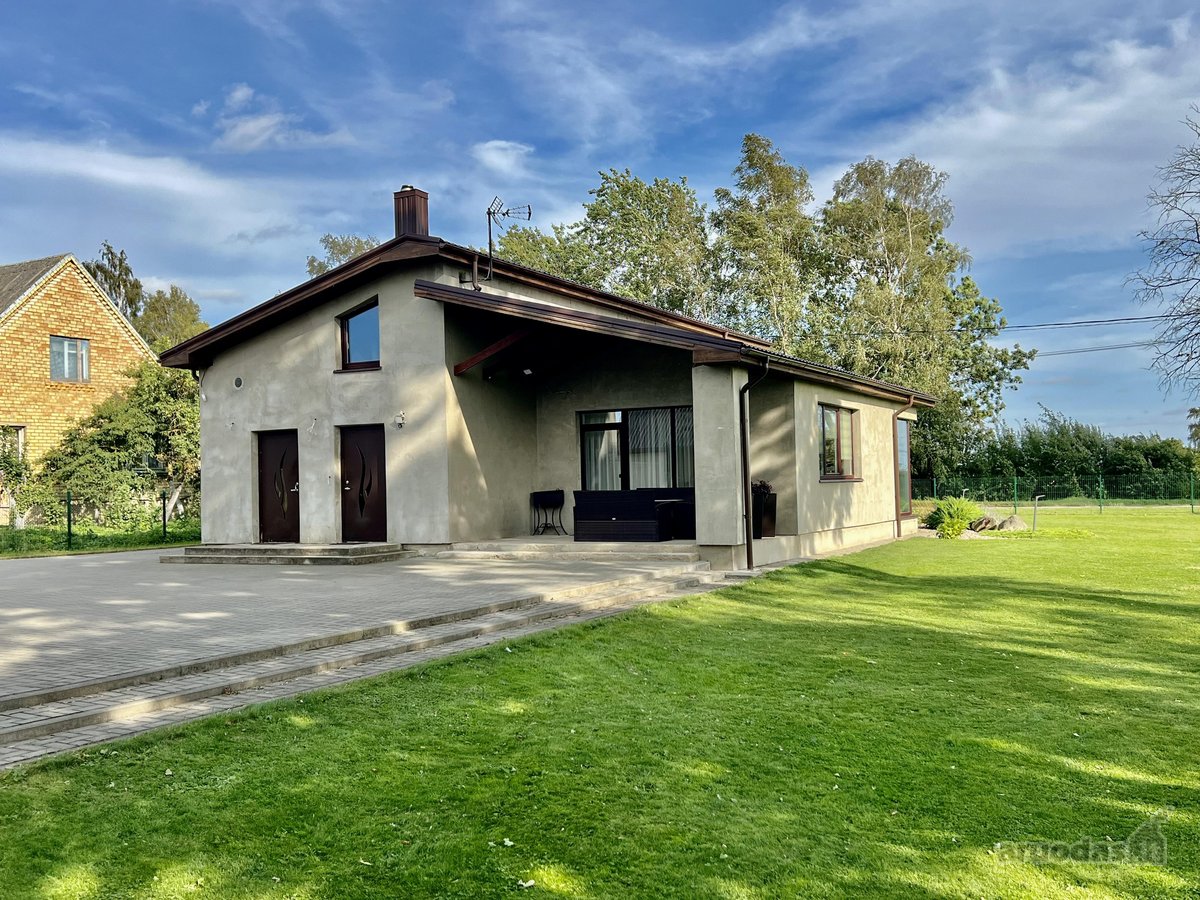 Parduodamas kokybiškas, ekonomiškas ir pilnai - nuotraukos Nr. 2
