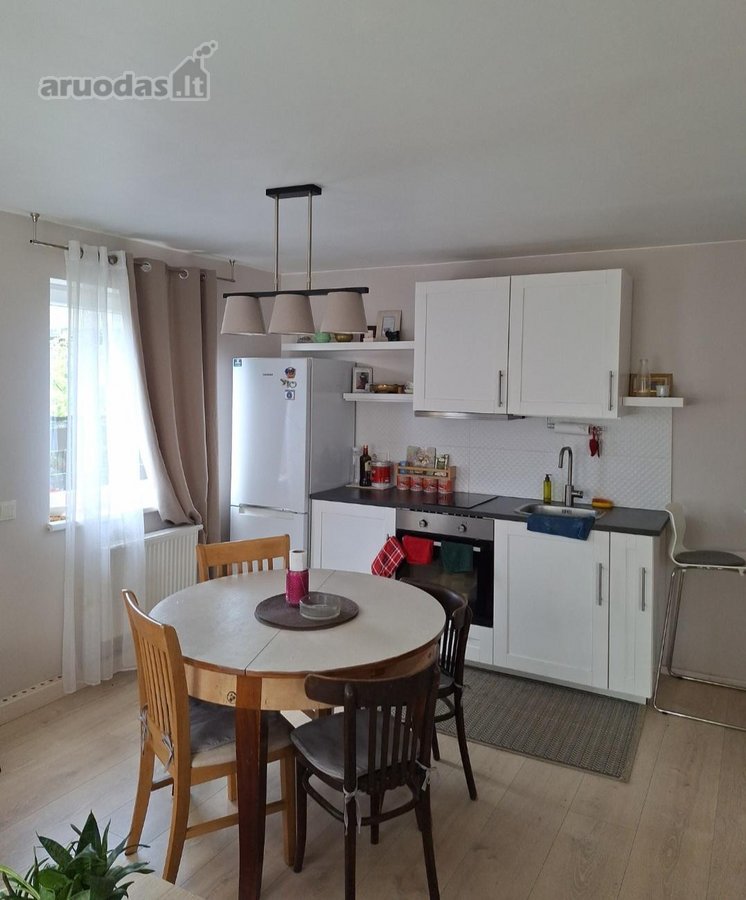 Išnuomuojamas jaukus 2a, 2 didelių kambarių - nuotraukos Nr. 3