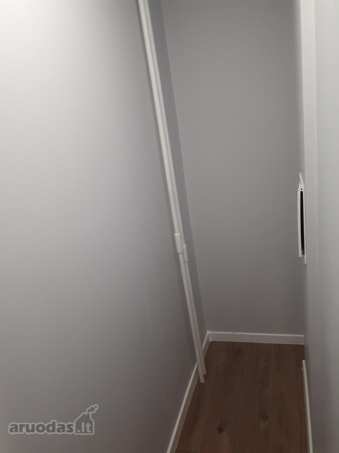 Nuo spalio 1D. atsilaisvina jaukus 2 kambarių - nuotraukos Nr. 8