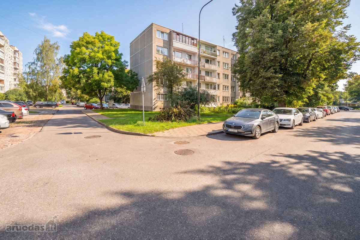 Parduodamas Naujai Suremontuotas, Saulėtas Ir - nuotraukos Nr. 31
