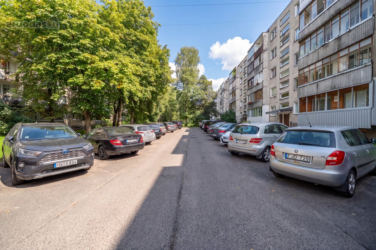Parduodamas Naujai Suremontuotas, Saulėtas Ir - nuotraukos Nr. 32