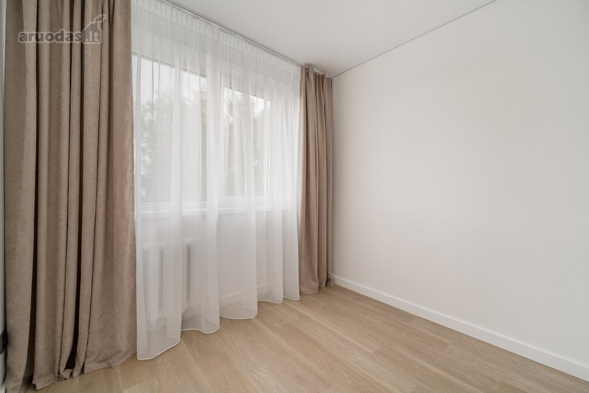 Parduodamas Naujai Suremontuotas, Saulėtas Ir - nuotraukos Nr. 18