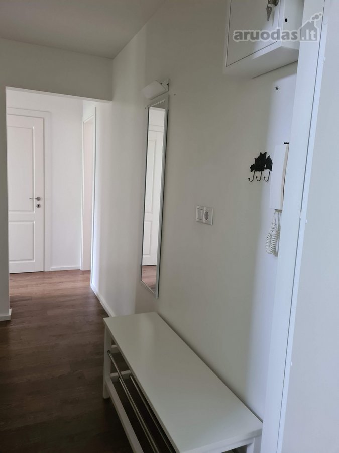Nuomojamas tvarkingas, šviesus 2 kambarių - nuotraukos Nr. 2