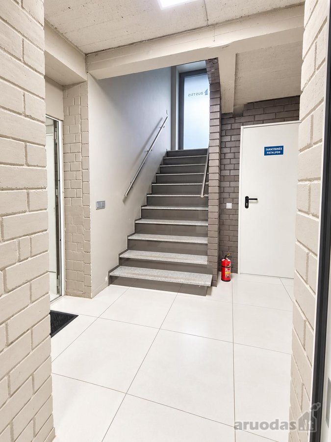 Nuomojamos Pilnai Įrengtos 180 m² Komercinės - nuotraukos Nr. 11